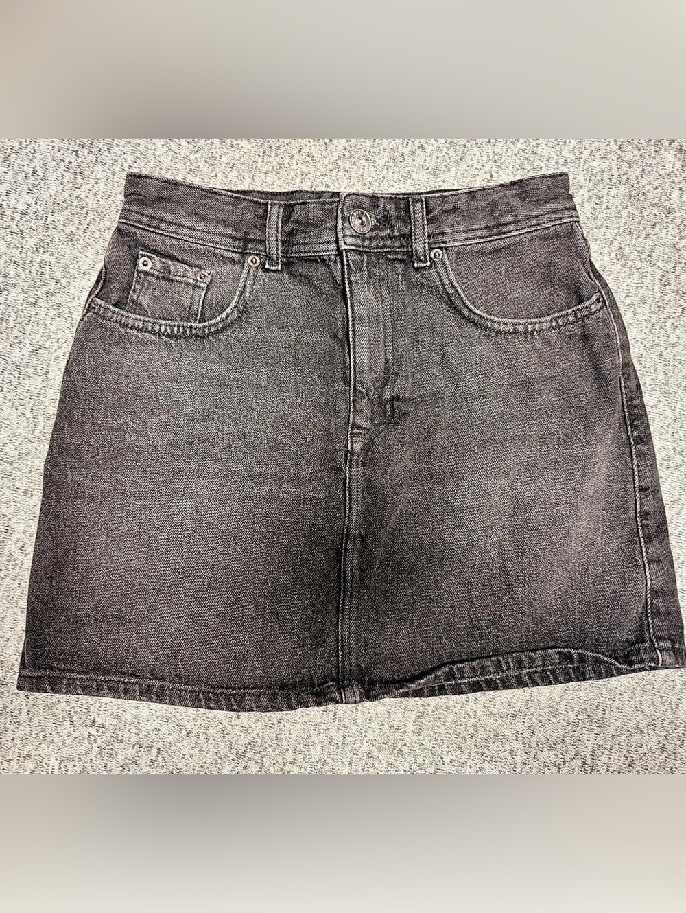 BDG Denim Jean Skirt in Black Size Small Like New